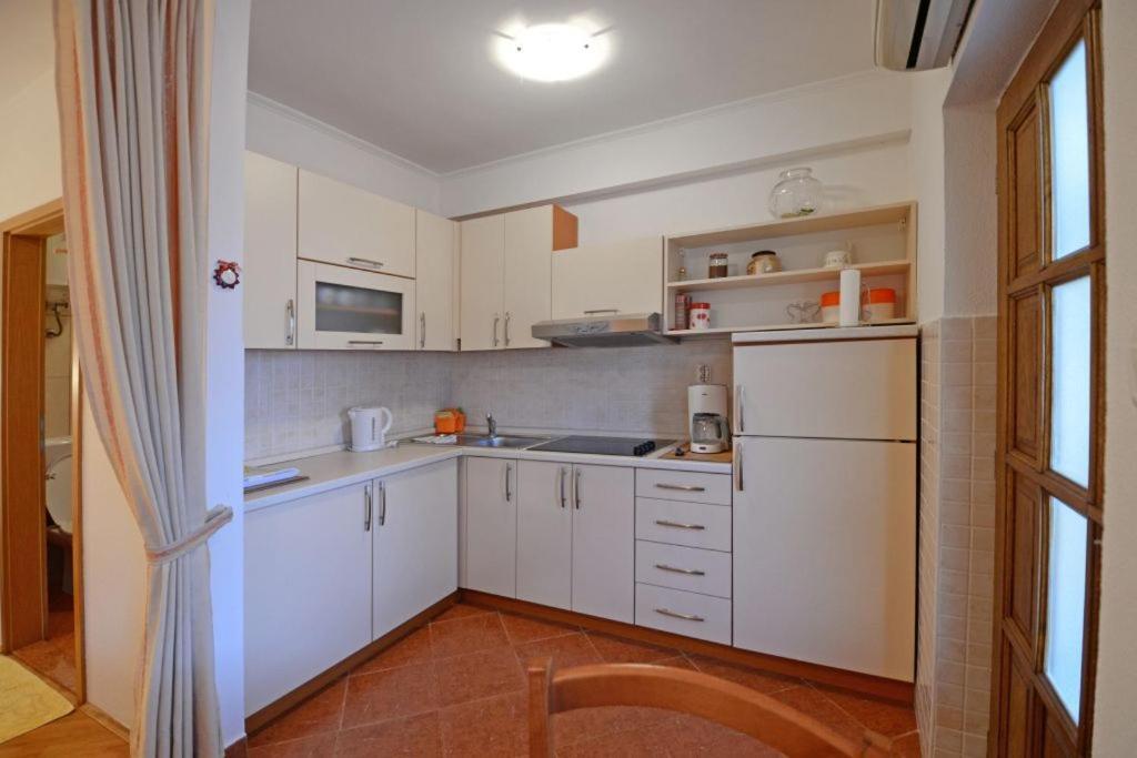 Apartments And Rooms Branka Novigrad Istria エクステリア 写真